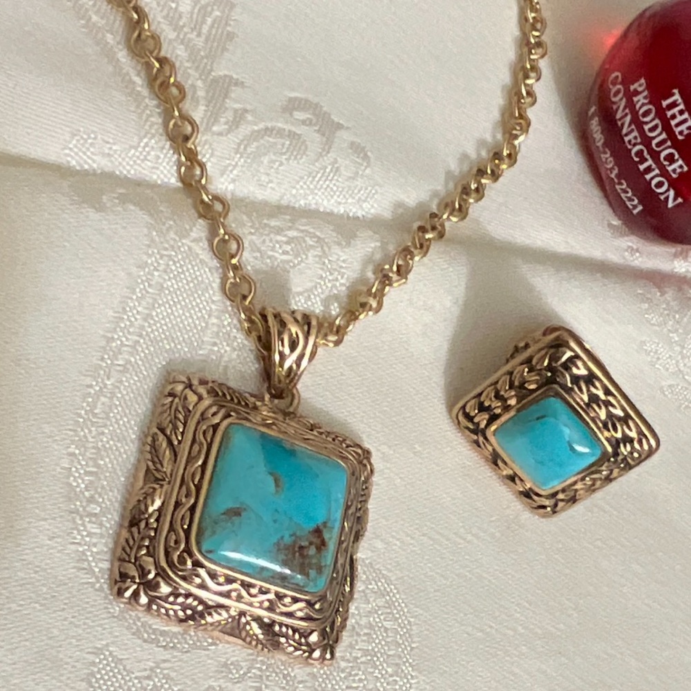 Vintage STUDIO BARSE signed 925 Thailand. ring Sz:9.5  and pendant set .